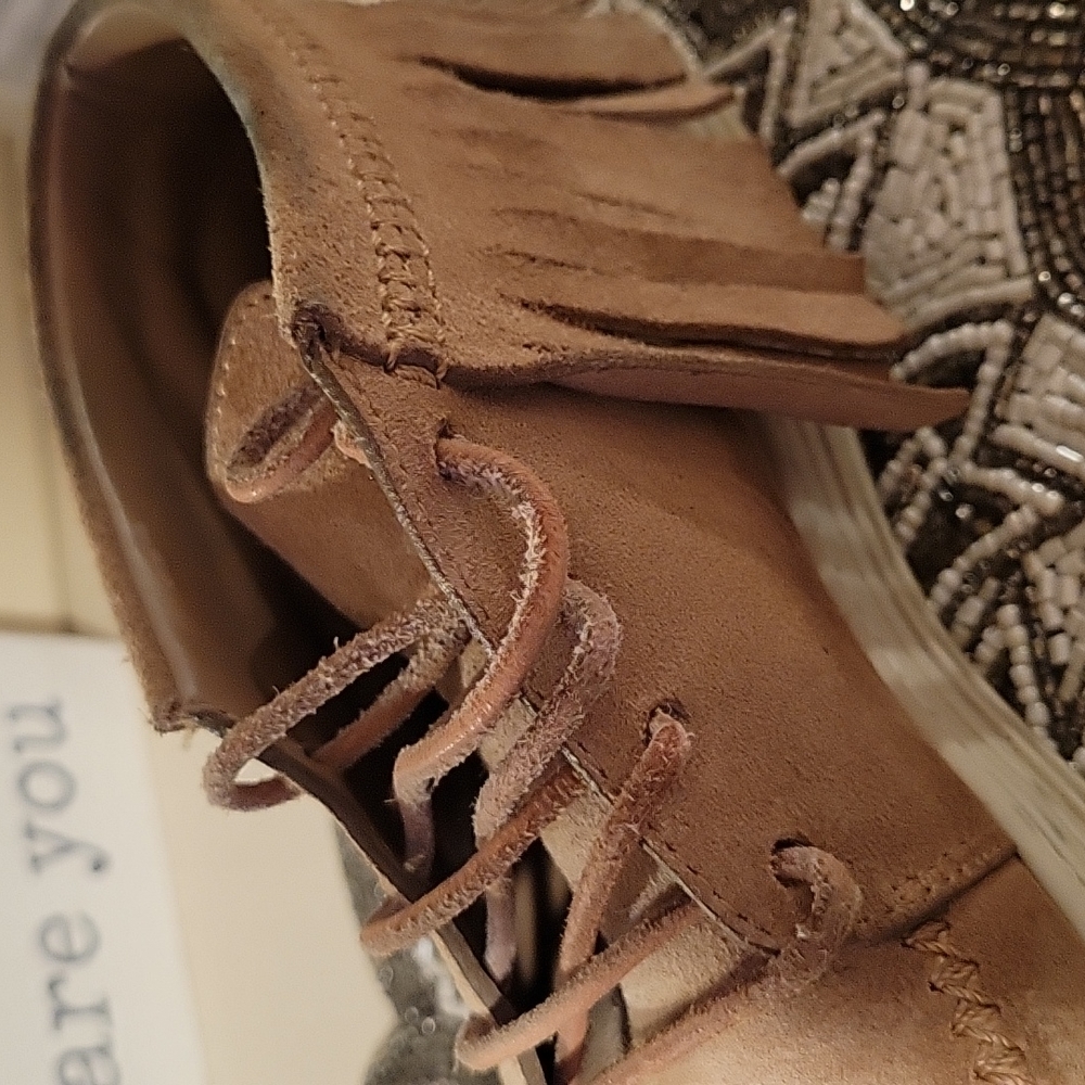 🔥GUCCI - Vintage beige Women's Suede Fringe Hi-top European size 37 - Picture 4 of 4